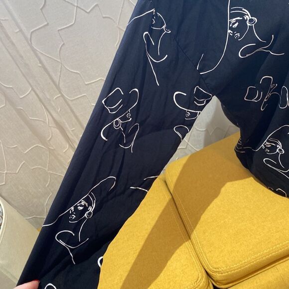 Woman print buttoned down shirt - Picture 5 of 6